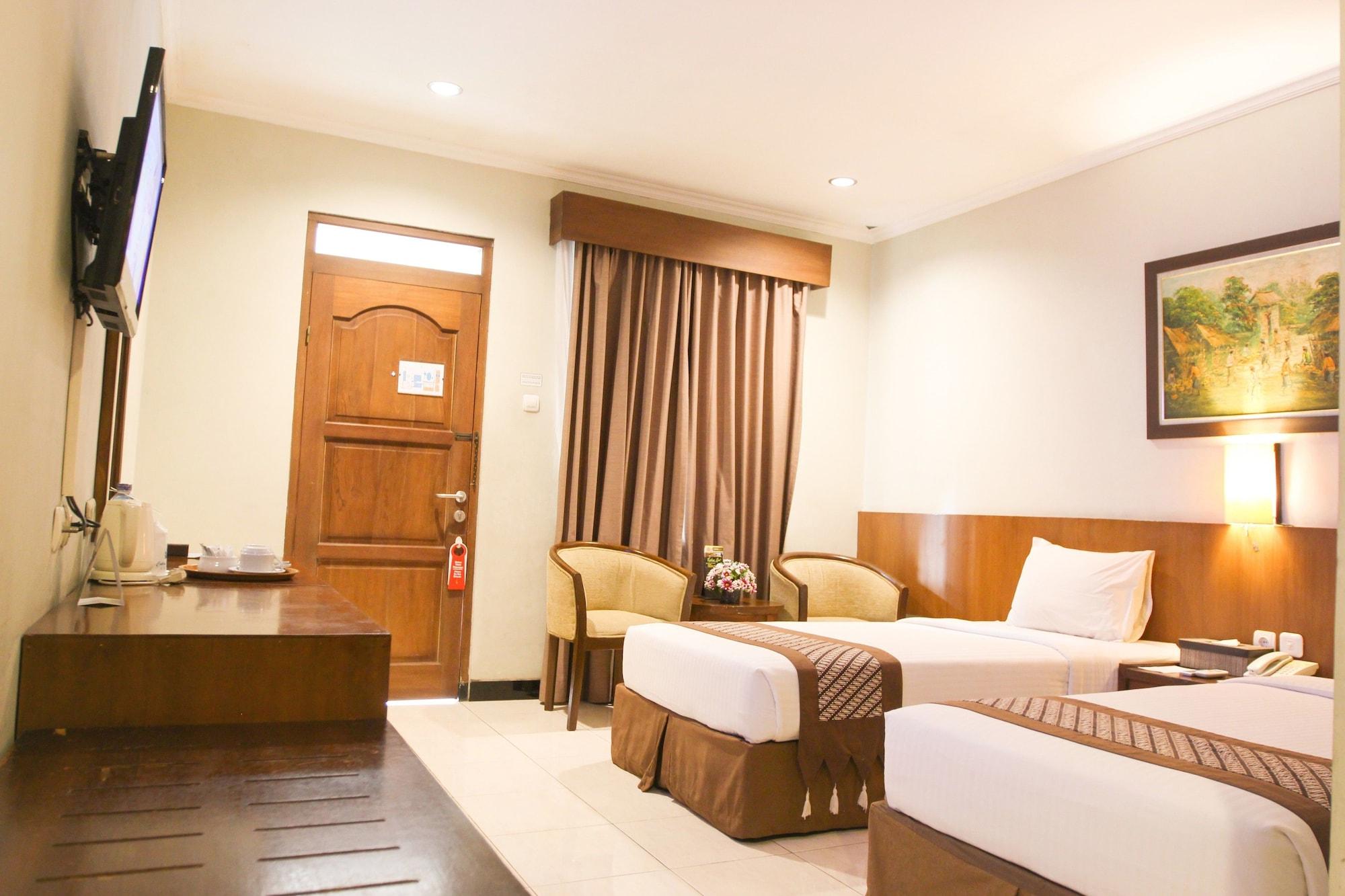 Hotel Cakra Kembang
