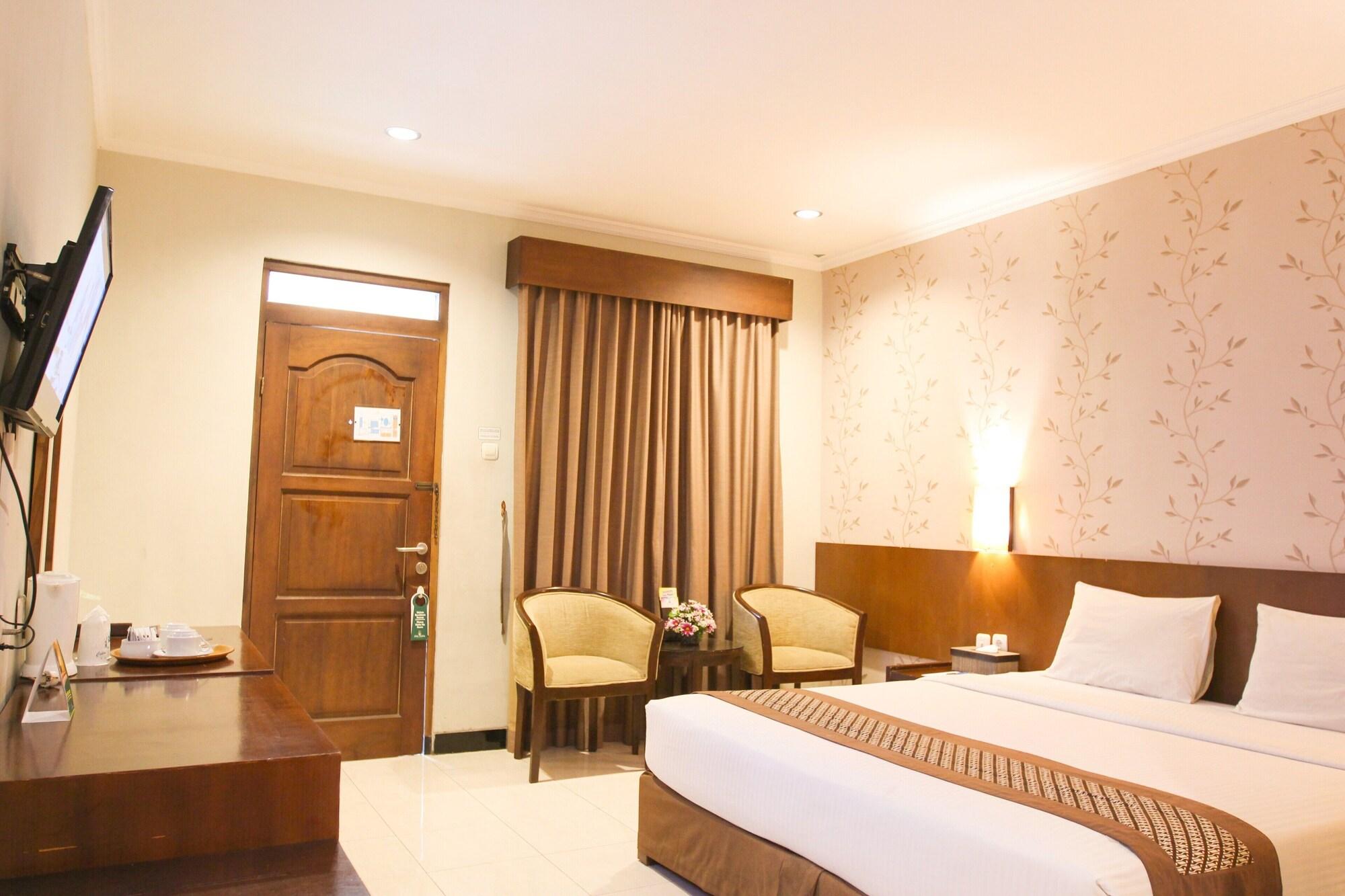 Hotel Cakra Kembang Kejayan