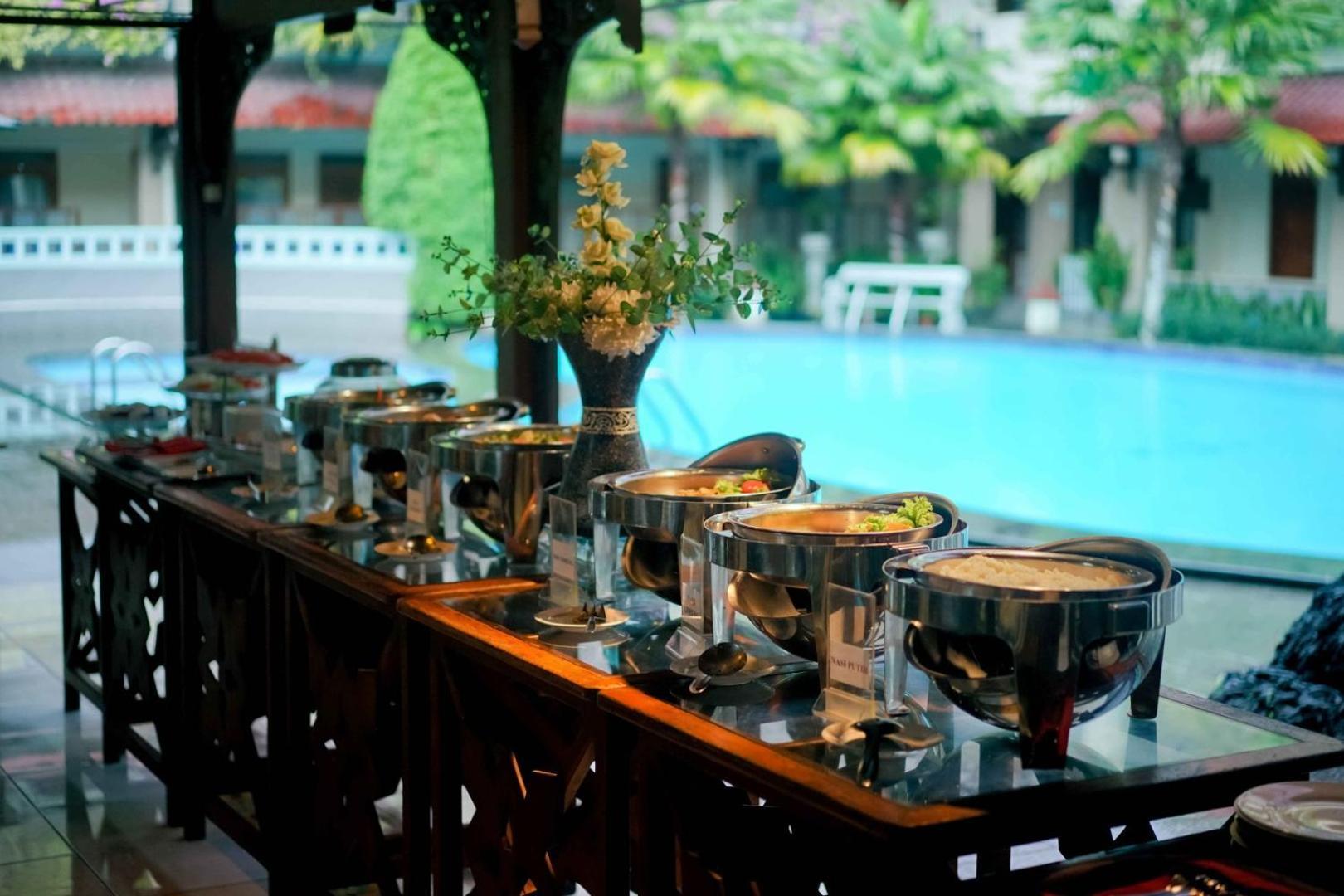 Hotel Cakra Kembang Kejayan