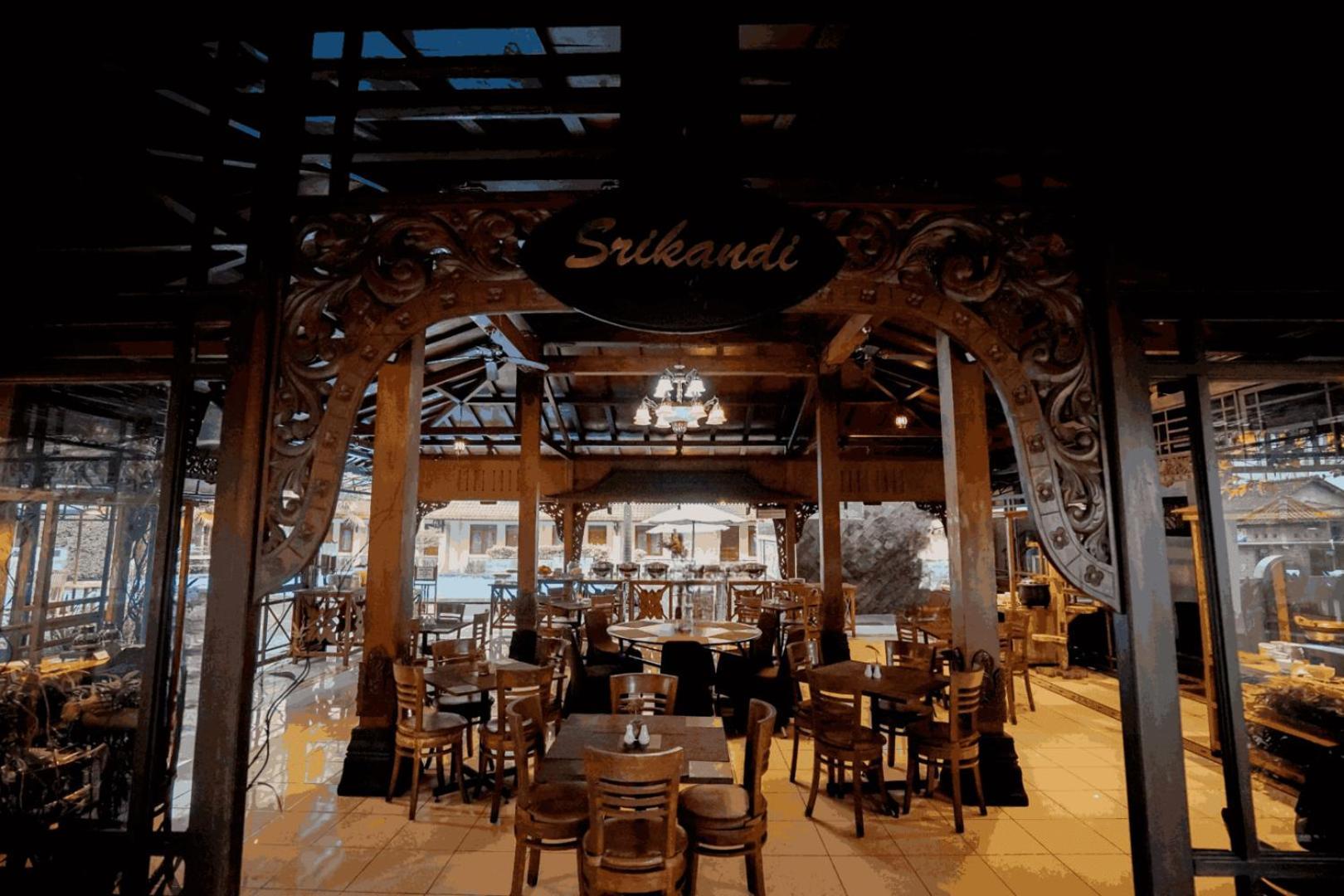 Hotel Cakra Kembang Kejayan
